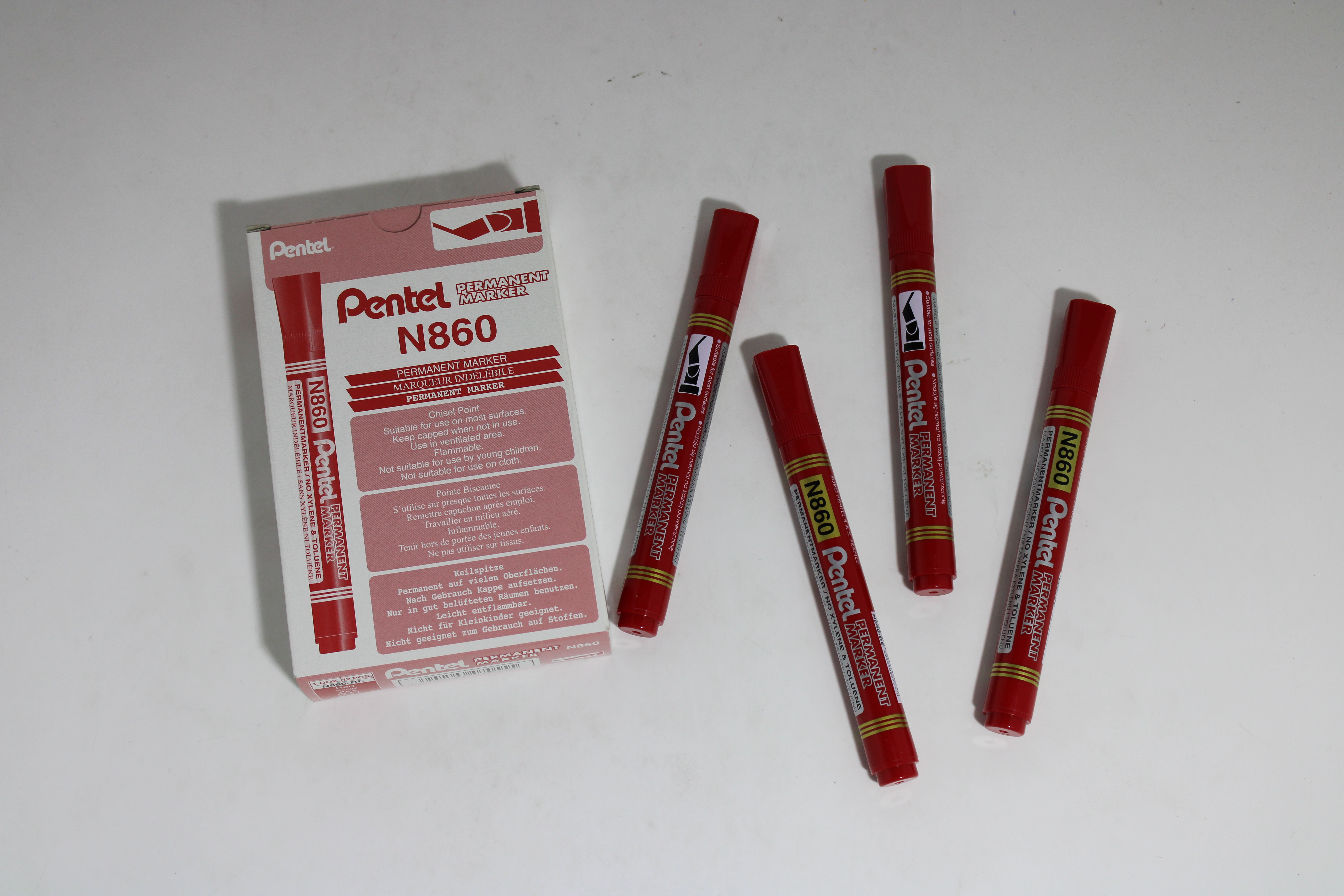  Pentel Permanent Marker Red ref no:N860 12 PCS